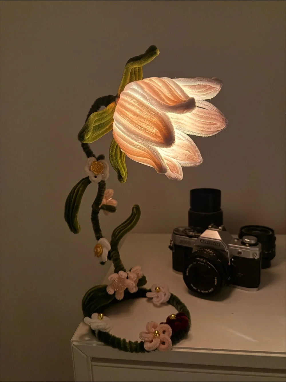 Enchanted Garden Table Lamp – Handmade Fuzzy Wire Flower Light